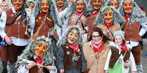 2325317_fastnachtsumzug-bruchsal_ka-2022-644x0_1BMa6s_qXgpOA