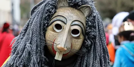 2325356_fastnachtsumzug-bruchsal_ka-2022-644x0_1BMa9i_ag8iCi