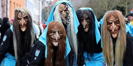 2325358_fastnachtsumzug-bruchsal_ka-2022-644x0_1BMa9w_8xb7SG