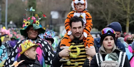 2325367_fastnachtsumzug-bruchsal_ka-2022-644x0_1BMa9x_Woieqo